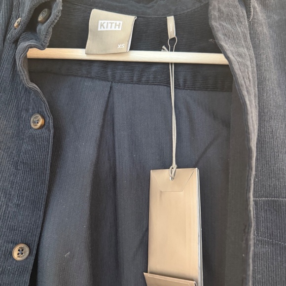 Kith Men’s long sleeve bottom down - Authentic - Picture 2 of 3